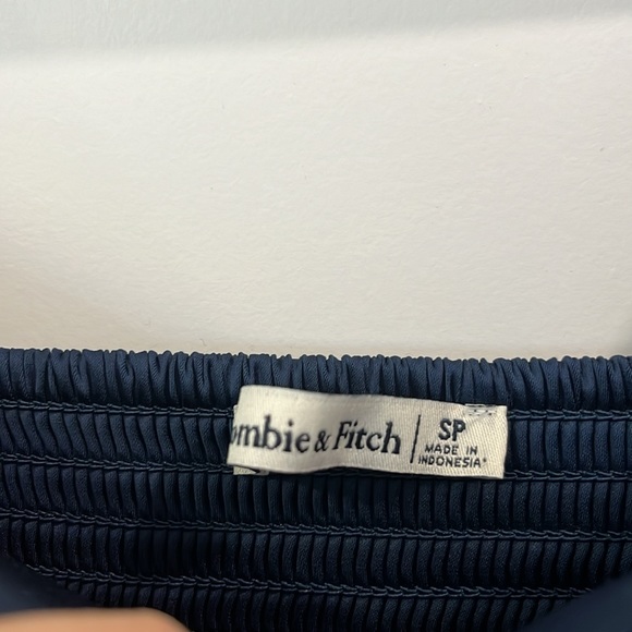 Abercrombie & Fitch blue satin dress - Picture 4 of 4